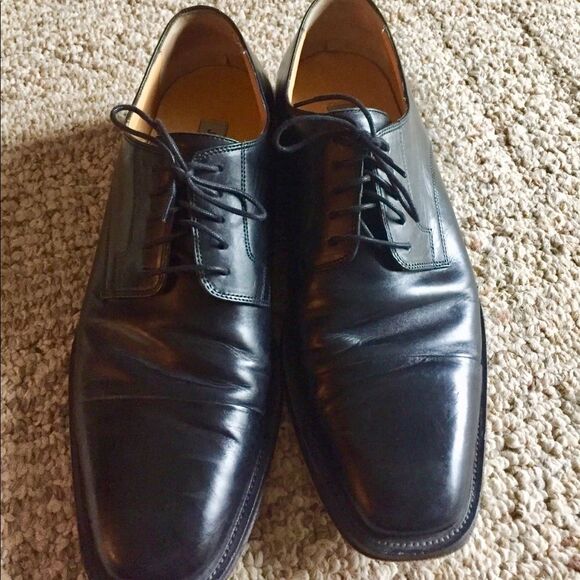 Beautiful shoes by Johnston & Murphy size 91/2 m - Picture 1 of 6